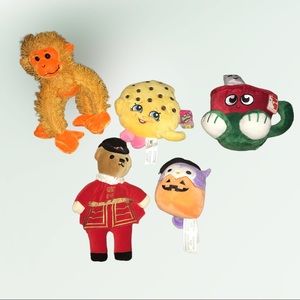 Assorted Flushed Toys